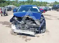 2016 Toyota PRIUS фото