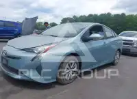 2016 Toyota PRIUS фото
