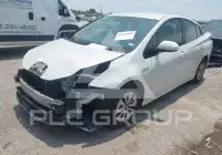 2016 Toyota PRIUS фото