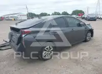 2016 Toyota PRIUS фото