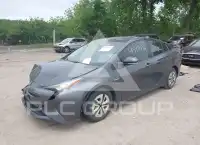 2016 Toyota PRIUS фото