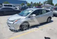 2016 Toyota PRIUS фото