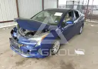 2016 Toyota PRIUS фото