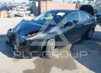 2016 Toyota PRIUS фото