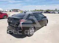 2016 Toyota PRIUS фото