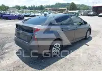 2016 Toyota PRIUS фото
