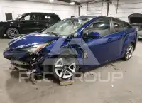 2016 Toyota PRIUS фото