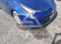 2016 Toyota PRIUS фото