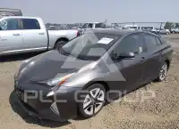 2016 Toyota PRIUS фото