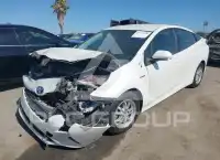2016 Toyota PRIUS фото