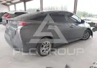 2016 Toyota PRIUS фото