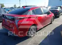 2016 Toyota PRIUS фото