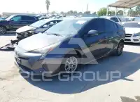 2016 Toyota PRIUS фото