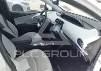 2016 Toyota PRIUS фото