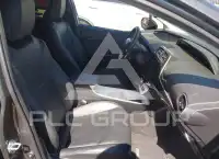 2016 Toyota PRIUS фото