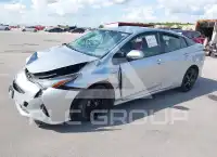 2016 Toyota PRIUS photo