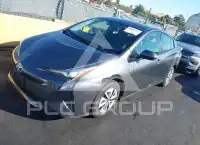 2016 Toyota PRIUS фото