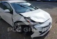 2016 Toyota PRIUS photo