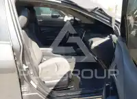 2016 Toyota PRIUS фото
