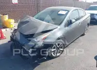 2016 Toyota PRIUS фото