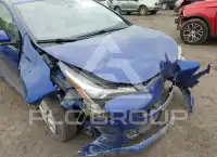 2016 Toyota PRIUS фото