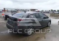 2016 Toyota PRIUS фото