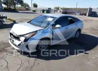 2016 Toyota PRIUS photo