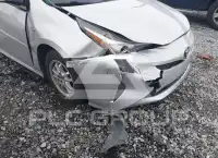 2016 Toyota PRIUS фото