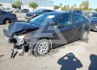 2016 Toyota PRIUS фото
