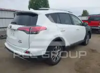 2016 Toyota RAV4 фото