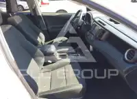 2016 Toyota RAV4 фото