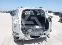 2016 Toyota RAV4 фото