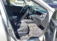2016 Toyota RAV4 фото