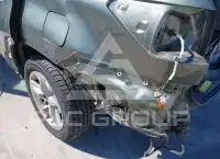 2016 Toyota Highlander photo