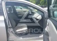 2016 Toyota AVALON photo
