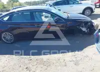 2016 Toyota AVALON photo