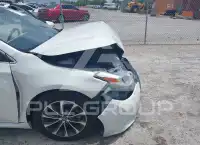 2016 Toyota AVALON фото