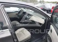 2016 Toyota AVALON photo