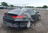 2016 KIA Optima photo