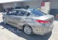 2016 KIA Optima photo
