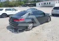 2016 KIA Optima photo