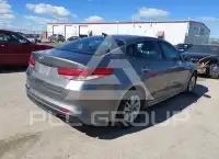 2016 KIA Optima photo