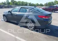 2016 KIA Optima photo