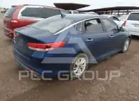 2016 KIA Optima photo