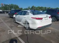 2016 KIA Optima photo
