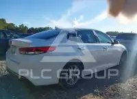 2016 KIA Optima photo