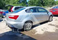 2016 KIA Rio photo