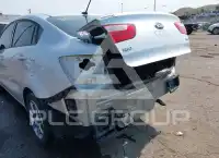 2016 KIA Rio photo
