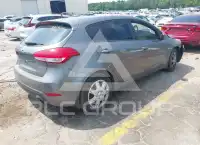 2016 KIA Forte photo
