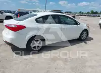2016 KIA Forte photo